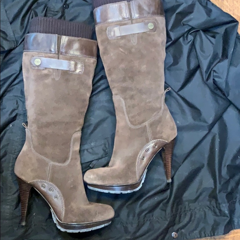 Guess suede boots